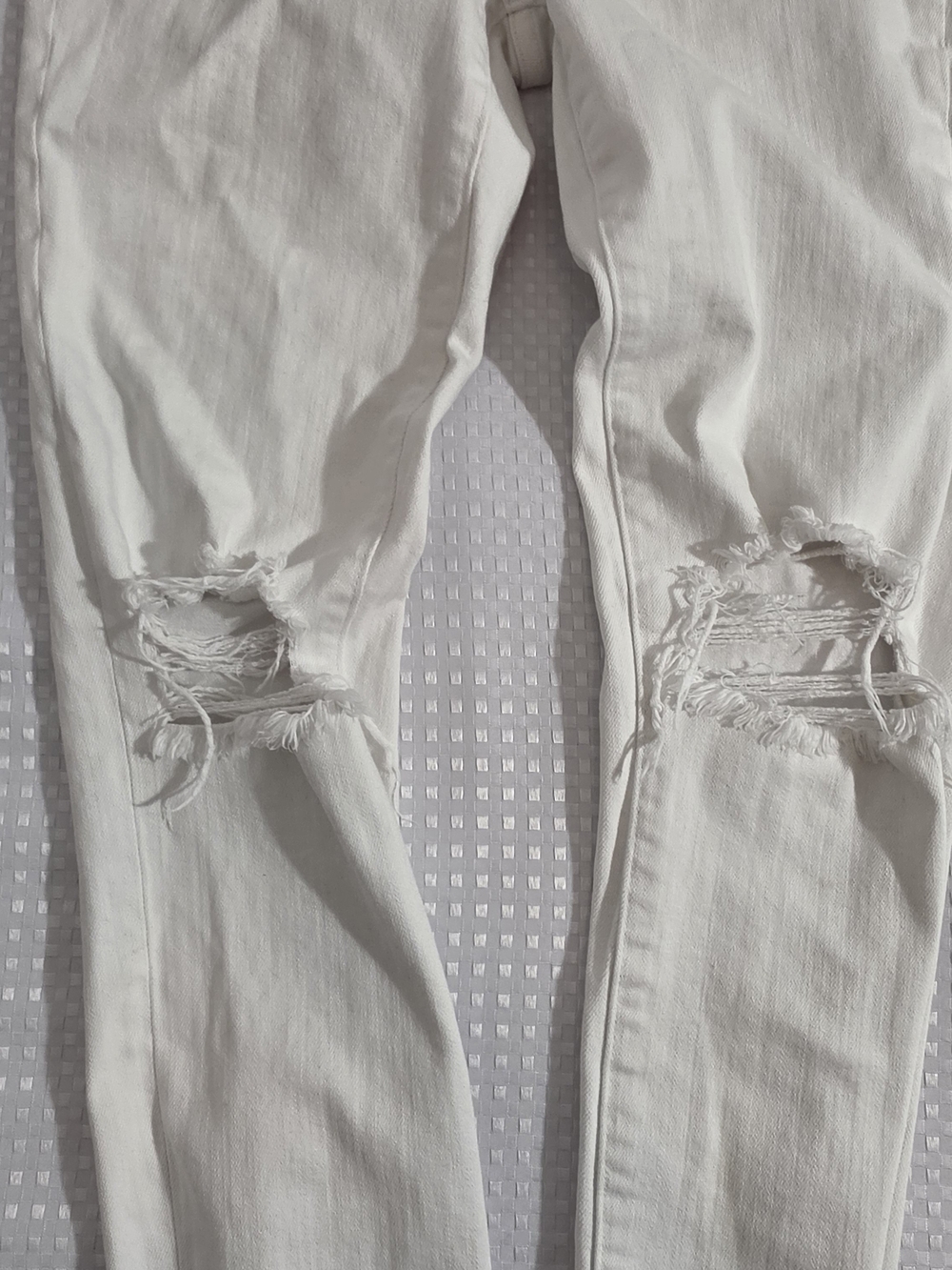 L'AGENCE High Line High Rise Skinny Jeans Blanc Destruct White Ripped Size 28